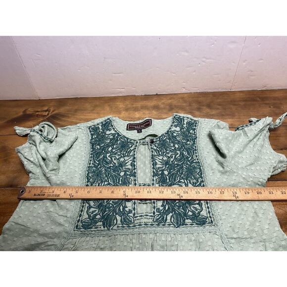 Double D Ranch Embroidered Top Women's Large Green Tie Sleeve BOHO Western - Picture 9 of 12